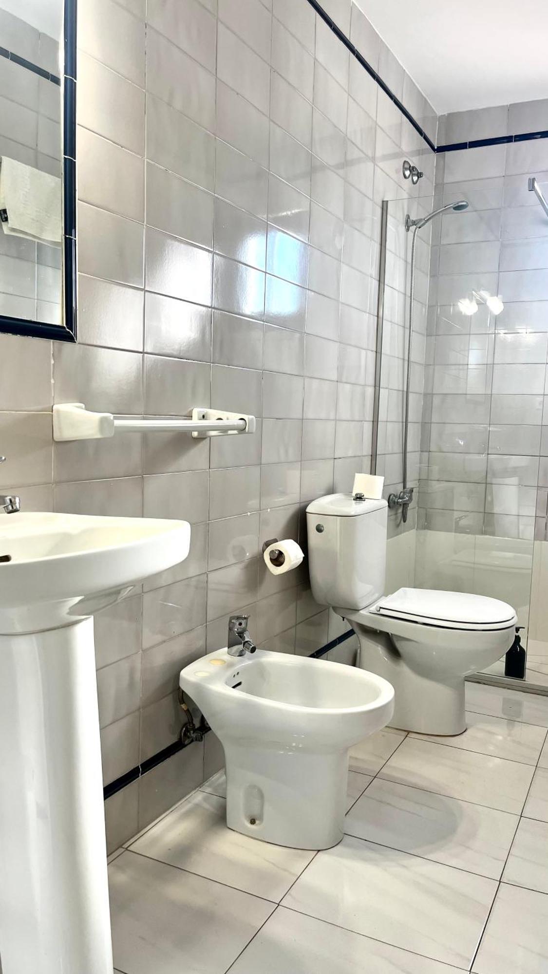 Hostal Carlos III Aldea Quintana Bagian luar foto